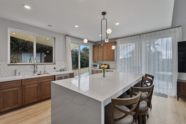 Gallery Dining Area 04