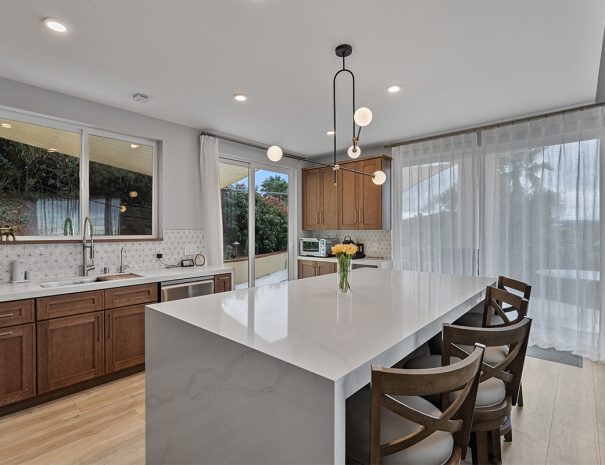 Gallery Dining Area 04