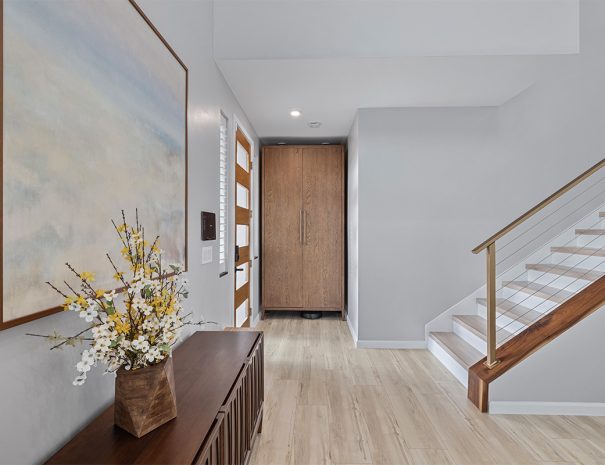 Gallery Entrance Foyer 01