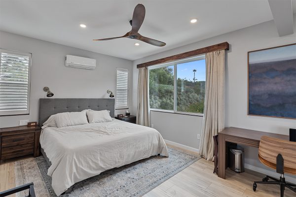 Gallery Primary 1 Bedroom 03